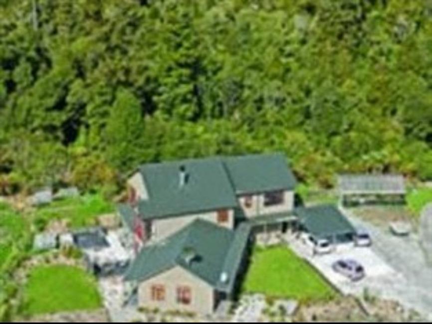 Mahitahi Lodge Брюс-Бэй Экстерьер фото